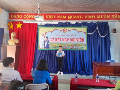 Lế kết nạp đội viên năm học 2020 - 2021