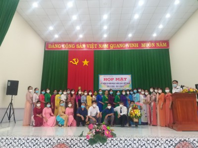 TRƯỜNG TIỂU HỌC MINH TÂN TỔ CHỨC HỌP MẶT KỈ NIỆM 39 NĂM NGÀY NHÀ GIÁO VIỆT NAM (20/11/1982-20/11/2021)