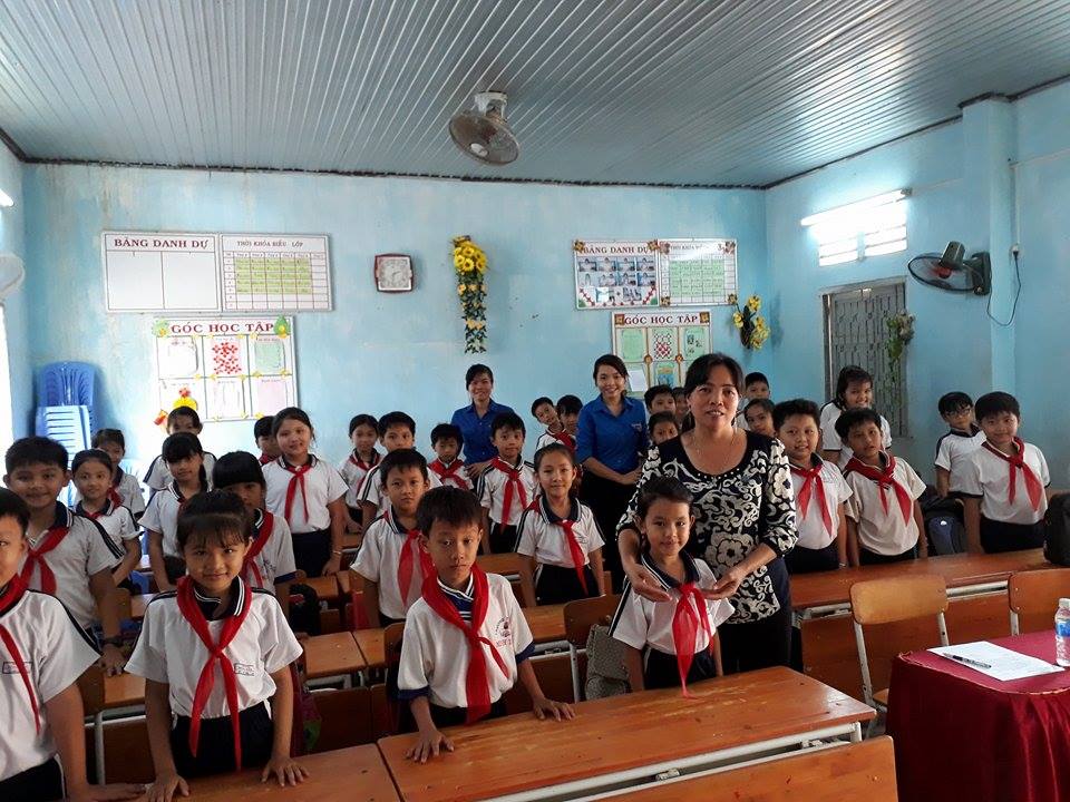 Lễ kết nạp Đội viên năm học 2016 - 2017