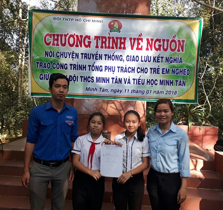 2 liên đội ký kết nghĩa trong năm học 2017 – 2018