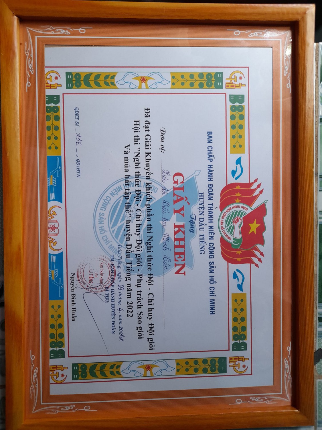giấy khen