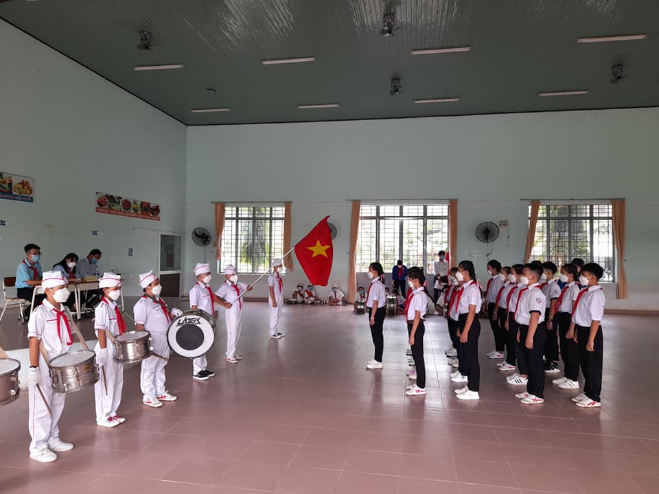 trạm 1 nghi thức đội 