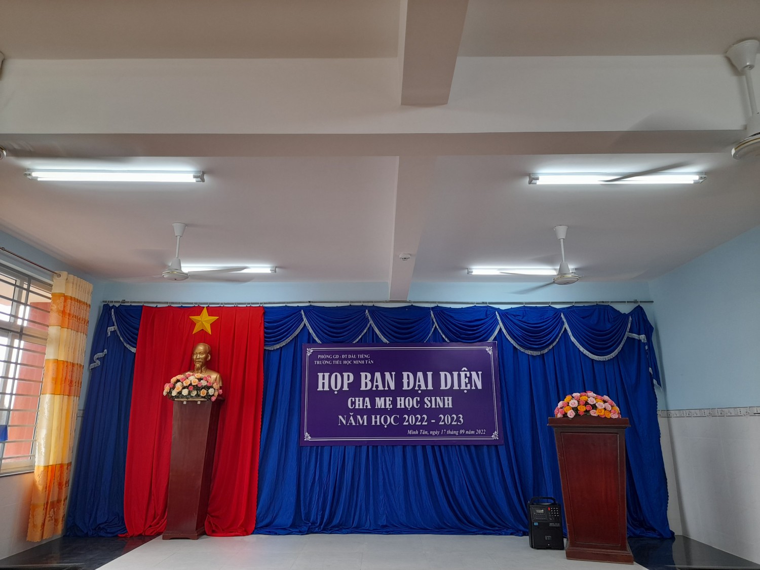 HỌP PHỤ HUYNH HỌC SINH ĐẦU NĂM HỌC 2022 - 2023