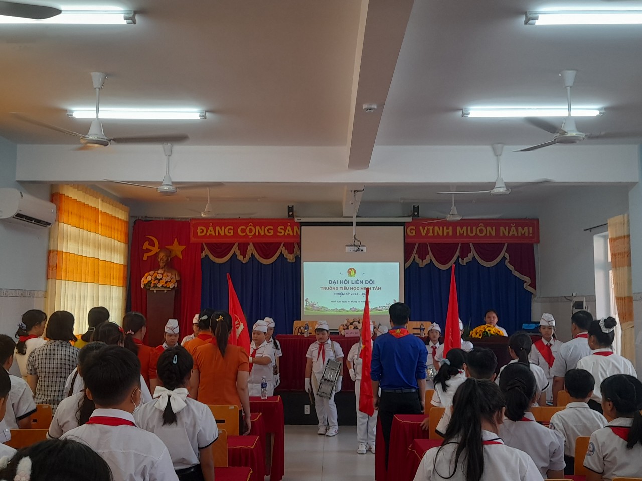 ĐẠI HỘI LIÊN ĐỘI TRƯỜNG TIỂU HỌC MINH TÂN NHIỆM KỲ 2023 - 2024