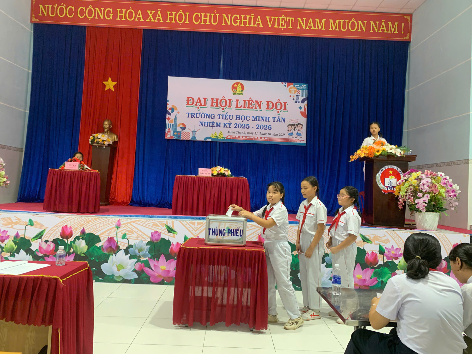 203ef916ab6e26307f7f29