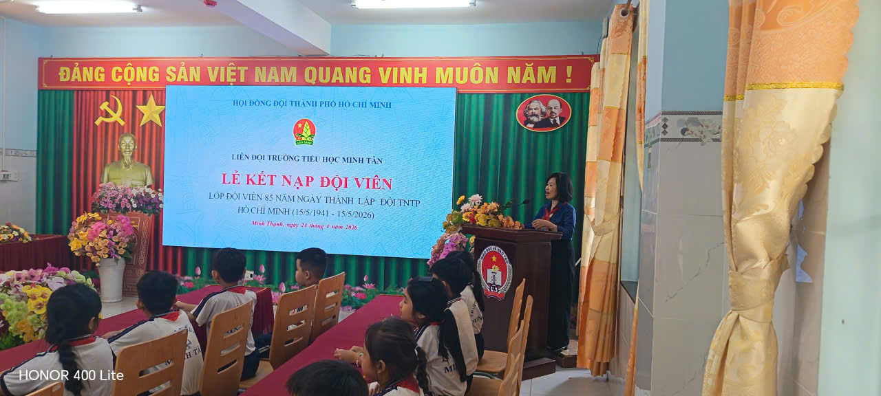 LỄ KẾT NẠP ĐỘI VIÊN MỚI NĂM HỌC 2025 - 2026